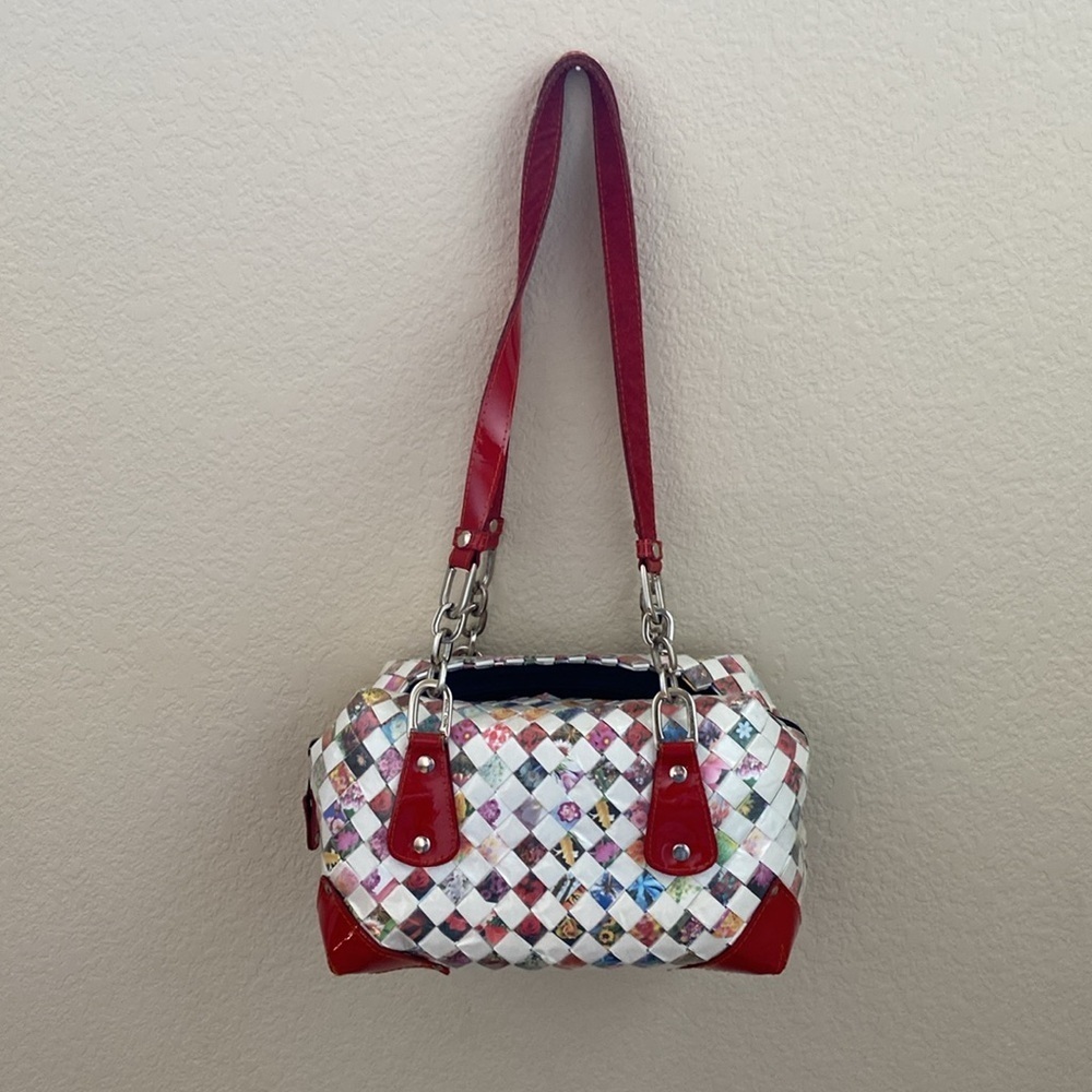 Nahui Ollin Woven Wrapper Stylish Red and White Women's Handbag. - Picture 6 of 16